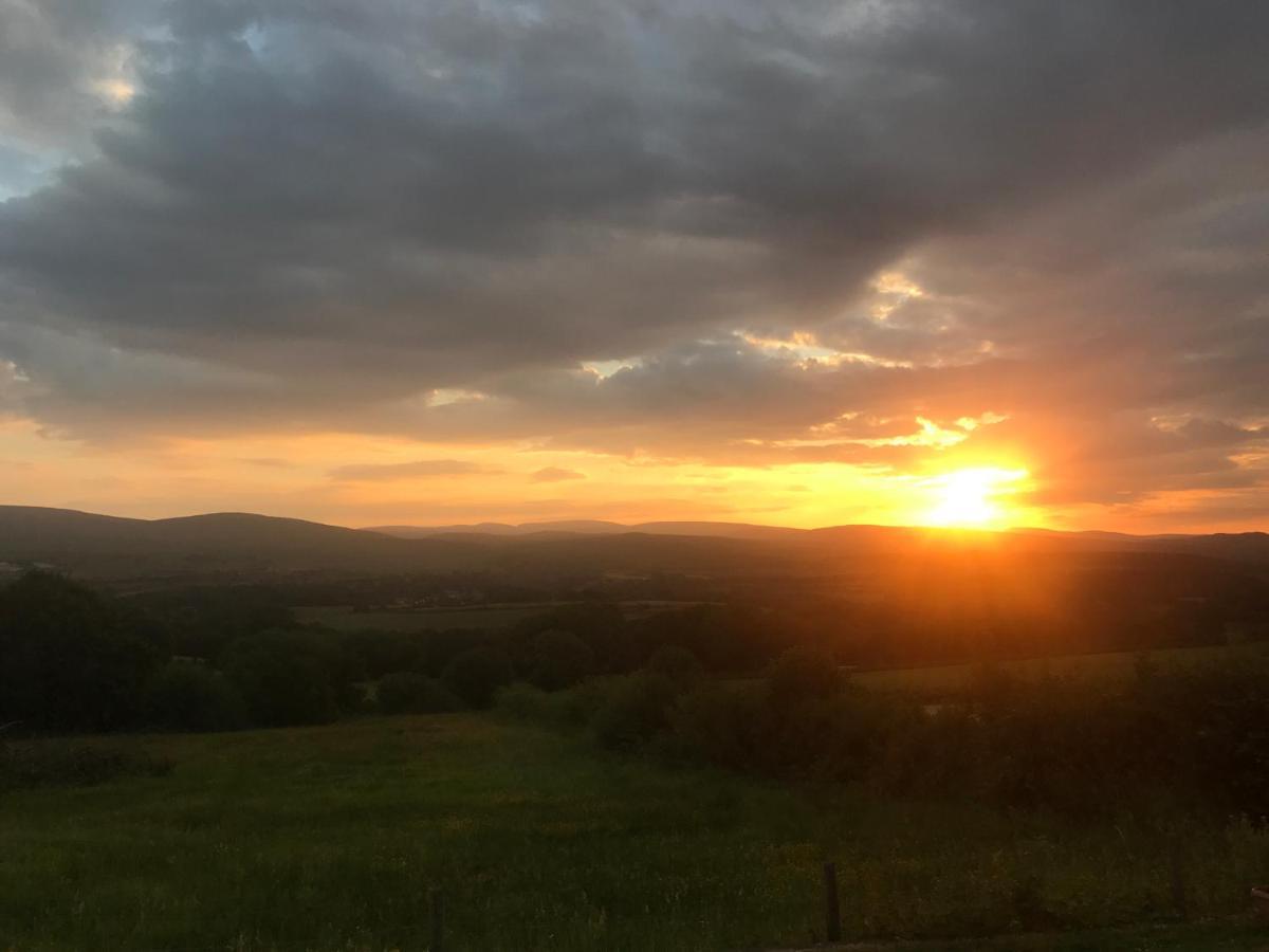 Cwtch Farm Bed & Breakfast Ystalyfera Екстер'єр фото